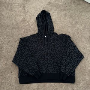 Nike cropped cheetah print sweatshirt